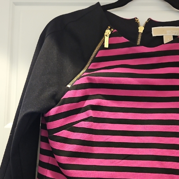 Michael Kors Fuchsia and Black Long Sleeve Dress - Picture 3 of 6